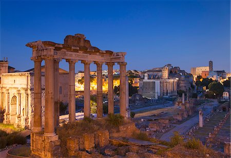 Roman Forum at dusk, UNESCO World Heritage Site, Rome, Lazio, Italy, Europe Foto de stock - Con derechos protegidos, Código: 841-08031548