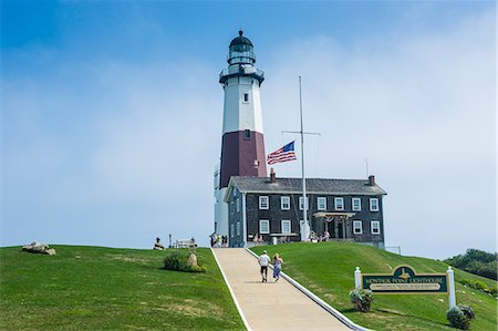 famous hills in usa - Montauk Point Lighthouse, Montauk Point State Park, the Hamptons, Long Island, New York State, United States of America, North America Stock Photo - Rights-Managed, Code: 841-08031595