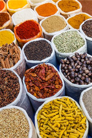 Spice shop at the Wednesday Flea Market in Anjuna, Goa, India, asia Stock Photo - Rights-Managed, Code: 841-08059518