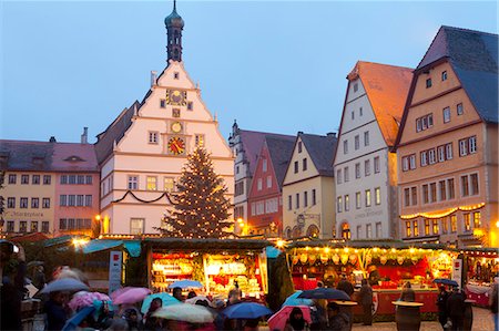 rothenburg ob der tauber - Christmas Market, Rothenburg ob der Tauber, Bavaria, Germany, Europe Foto de stock - Direito Controlado, Número: 841-08101690