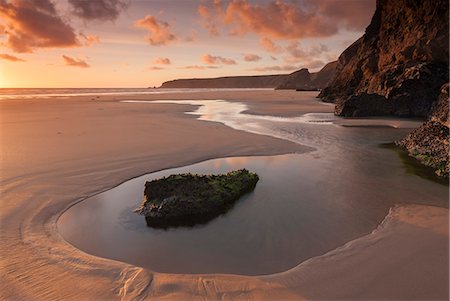 rock pool - Tidal pools on Bedruthan Steps beach at sunset, Cornwall, England, United Kingdom, Europe Stock Photo - Rights-Managed, Code: 841-08101946