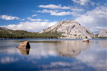 Tenaya Lake in Yosemite National Park, UNESCO World Heritage Site, California, United States of America, North America Foto de stock - Con derechos protegidos, Código: 841-08102017