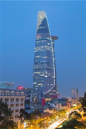 simsearch:841-08102089,k - Bitexco Financial Tower at dusk, Ho Chi Minh City, Vietnam, Indochina, Southeast Asia, Asia Fotografie stock - Rights-Managed, Codice: 841-08102093