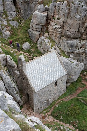 simsearch:841-07653188,k - St. Govan's Chapel, St. Govan's Head, near Pembroke, Pembrokeshire, Wales, United Kingdom, Europe Photographie de stock - Rights-Managed, Code: 841-08102195