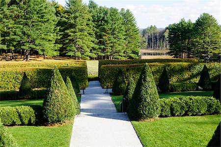 pathway usa not people - The grounds of The Mount, Edith Wharton's home, Lenox, The Berkshires, Massachusetts, New England, United States of America, North America Stock Photo - Rights-Managed, Code: 841-08149639