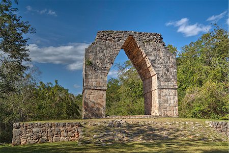 simsearch:841-08149661,k - The Arch, Kabah Archaeological Site, Yucatan, Mexico, North America Photographie de stock - Rights-Managed, Code: 841-08149665