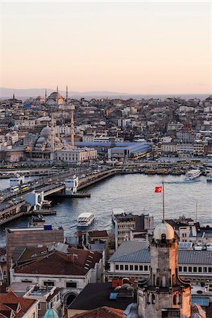 View over Istanbul skyline from The Galata Tower at sunset, Beyoglu, Istanbul, Turkey, Europe Foto de stock - Con derechos protegidos, Código: 841-08211832