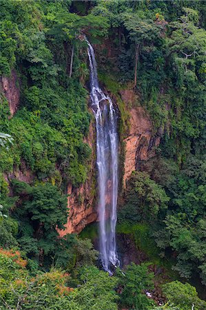 Manchewe Falls near Livingstonia, Malawi, Africa Photographie de stock - Rights-Managed, Code: 841-08220872