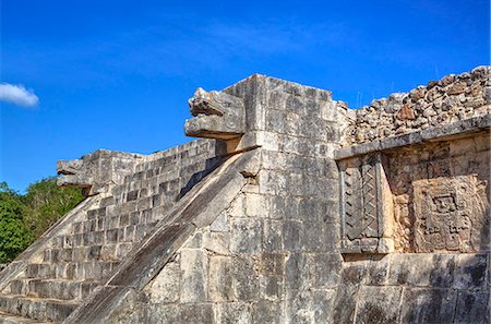 Stairway with serpent heads, Platform of Venus, Chichen Itza, UNESCO World Heritage Site, Yucatan, Mexico, North America Photographie de stock - Rights-Managed, Code: 841-08244226