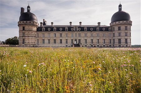 The beautiful Renaissance chateau at Valencay, Indre, France, Europe Stock Photo - Rights-Managed, Code: 841-08240187