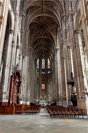 simsearch:841-06032264,k - The church of Saint Eustache in Paris, France, Europe Stock Photo - Rights-Managed, Code: 841-08240202