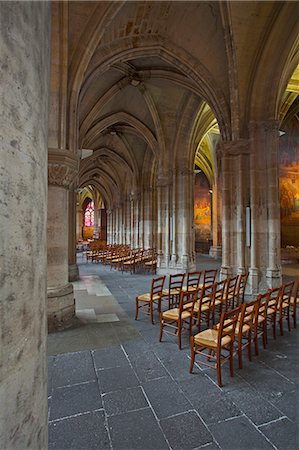 simsearch:841-06807901,k - The church of Saint Severin in Paris, France, Europe Fotografie stock - Rights-Managed, Codice: 841-08240203