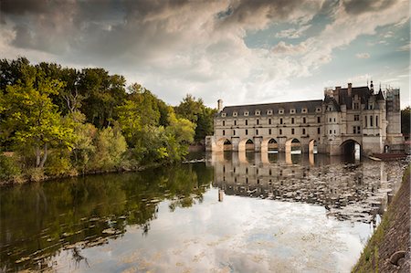 simsearch:841-08240050,k - The magnificent Chateau of Chenonceau across the river Cher, Indre-et-Loire, Centre, France, Europe Stock Photo - Rights-Managed, Code: 841-08240225