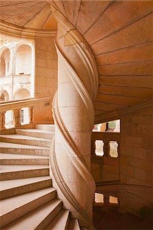 simsearch:841-08240234,k - Looking at the inside of the staircase that leads up to the chambers of Francois 1er in the Chateau de Chambord, UNESCO World Heritage Site, Loir-et-Cher, Centre, France, Europe Photographie de stock - Rights-Managed, Code: 841-08240235