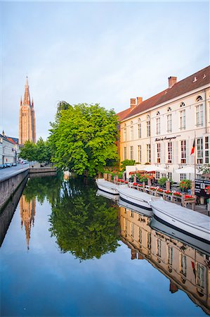 Center of Old Town, UNESCO World Heritage Site, Bruges, Belgium, Europe Foto de stock - Con derechos protegidos, Código: 841-08279300