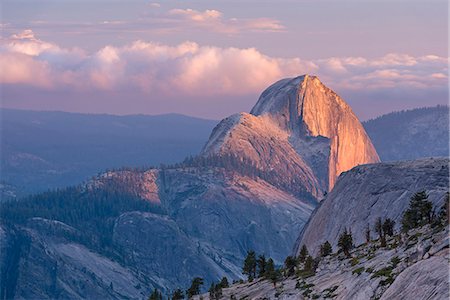Last light on Half Dome, photographed from Olmsted Point, Yosemite National Park, UNESCO World Heritage Site, California, United States of America, North America Stock Photo - Rights-Managed, Code: 841-08279395