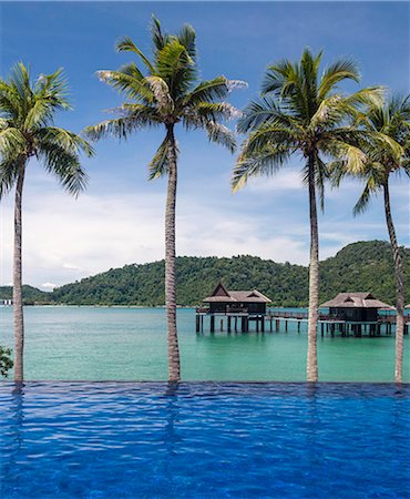 Beach and villas at the luxury resort and spa of Pangkor Laut, Malaysia, Southeast Asia, Asia Foto de stock - Con derechos protegidos, Código: 841-08279447