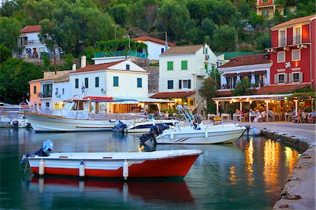 Loggos Harbour, Paxos, The Ionian Islands, Greek Islands, Greece, Europe Foto de stock - Con derechos protegidos, Código: 841-08357262