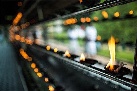 Candles, Kandy, Sri Lanka, Asia Stock Photo - Rights-Managed, Code: 841-08357574