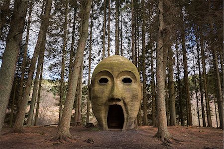 simsearch:841-05796052,k - Silva capitalis, forest head sculpture, part of Kielder Water and Forest Park art trail, Northumberland, England, United Kingdom, Europe Foto de stock - Direito Controlado, Número: 841-08357619