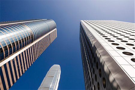 simsearch:841-09119265,k - Low angle view of modern architecture, Central, Hong Kong, China, Asia Foto de stock - Con derechos protegidos, Código: 841-08357756