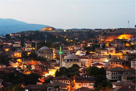 Old Ottoman town houses and Izzet Pasar Cami Mosque, UNESCO World Heritage Site, Safranbolu, Central Anatolia, Turkey, Asia Minor, Eurasia Photographie de stock - Rights-Managed, Code: 841-08421340