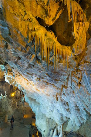 stalactite - Limestone stalactites and stalagmites in Ballic Cave, near Tokat, Central Anatolia, Turkey, Asia Minor, Eurasia Stock Photo - Rights-Managed, Code: 841-08421343