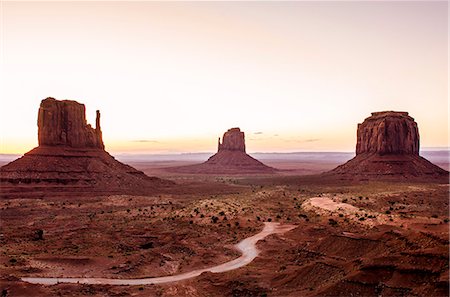 parc tribal des navajo - Monument Valley Navajo Tribal Park, Monument Valley, Utah, United States of America, North America Photographie de stock - Rights-Managed, Code: 841-08421467