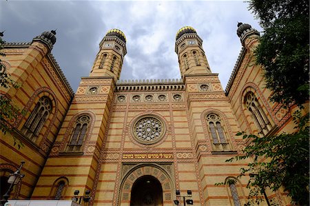 simsearch:841-07913940,k - Dohany Street Synagogue, Budapest, Hungary, Europe Foto de stock - Con derechos protegidos, Código: 841-08421501