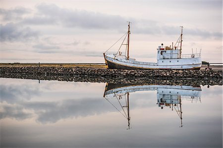 Fishing Harbour at Hofn, East Fjords Region (Austurland), Iceland, Polar Regions Photographie de stock - Rights-Managed, Code: 841-08438533