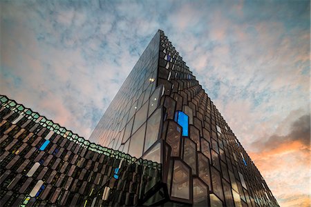 simsearch:841-07913646,k - Harpa Concert Hall and Conference Centre at sunrise, Reykjavik, Iceland, Polar Regions Stock Photo - Rights-Managed, Code: 841-08438545