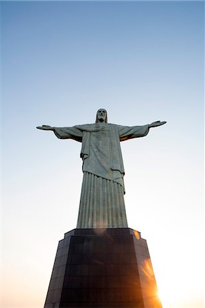 simsearch:841-06500390,k - The Cristo Redentor (Christ the Redeemer) statue on Corcovado, Rio de Janeiro, Brazil, South America Foto de stock - Con derechos protegidos, Código: 841-08438595