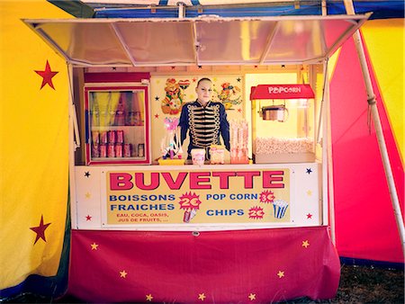 Popcorn stall, family circus, France, Europe Photographie de stock - Rights-Managed, Code: 841-08438659