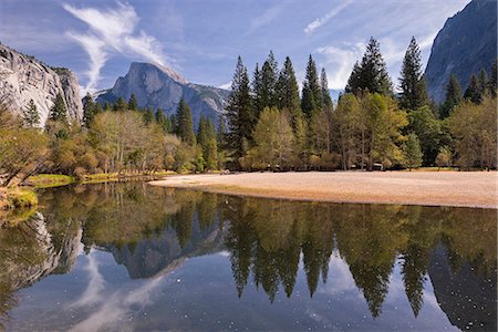 simsearch:841-08102015,k - Half Dome reflected in the still waters of the Merced River, Yosemite Valley, UNESCO World Heritage Site, California, United States of America, North America Foto de stock - Con derechos protegidos, Código: 841-08438798