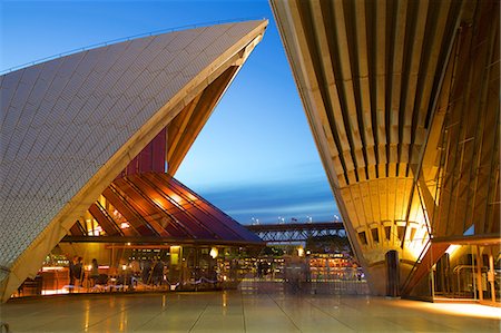 famous australian landmarks - Sydney Opera House at Dusk, UNESCO World Heritage Site, Sydney, New South Wales, Australia, Oceania Stock Photo - Rights-Managed, Code: 841-08527788