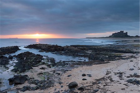 Sunrise at Bamburgh, Northumberland, England, United Kingdom, Europe Photographie de stock - Rights-Managed, Code: 841-08527782