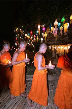simsearch:841-06032575,k - Monks celebrating Loi Kratong festival, Wat Phan Tao Temple, Chiang Mai, Thailand, Southeast Asia, Asia Stock Photo - Rights-Managed, Code: 841-08542700