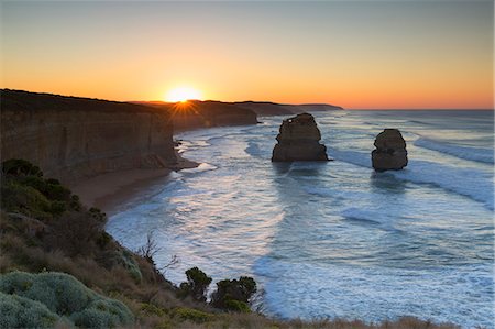 sea stack - Twelve Apostles at dawn, Port Campbell National Park, Great Ocean Road, Victoria, Australia, Pacific Stock Photo - Rights-Managed, Code: 841-08542736