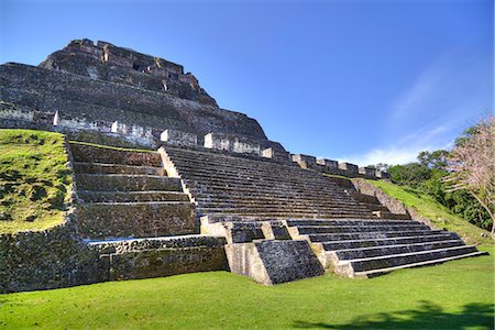 simsearch:841-03675248,k - Castillo, Xunantunich Mayan Ruins, near San Ignacio, Belize, Central America Photographie de stock - Rights-Managed, Code: 841-08569006