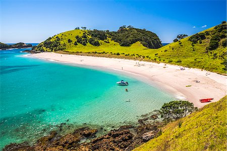 sailboat beach - White sandy beach in the Waikare Inlet visited from Russell by sailing boat, Bay of Islands, Northland Region, North Island, New Zealand, Pacific Stock Photo - Rights-Managed, Code: 841-08645278