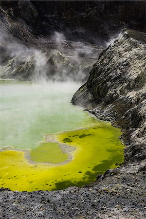 Acid Crater Lake, White Island Volcano, an active volcano in the Bay of Plenty, North Island, New Zealand, Pacific Stock Photo - Rights-Managed, Code: 841-08645296