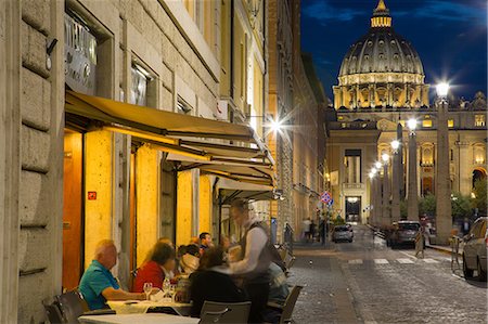 saint peter's square - St. Peters and Piazza San Pietro at dusk, Vatican City, UNESCO World Heritage Site, Rome, Lazio, Italy, Europe Stock Photo - Rights-Managed, Code: 841-08663674