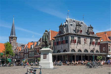 Town Square with statue of Jan Pieterszoon Coen, Dutch East India Company, Hoorn, Holland, Europe Photographie de stock - Rights-Managed, Code: 841-08729622