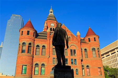 dallas texas - George Dealey statue and Old Red Museum, Dealey Plaza, Dallas, Texas, United States of America, North America Photographie de stock - Rights-Managed, Code: 841-08729635