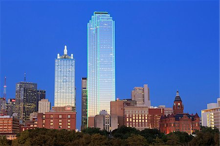 Bank of America Tower, Dallas, Texas, United States of America, North America Stock Photo - Rights-Managed, Code: 841-08729637