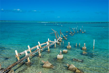 sky and ocean - Caicos conch farm, Providenciales, Turks and Caicos, Caribbean, Central America Stock Photo - Rights-Managed, Code: 841-08781748