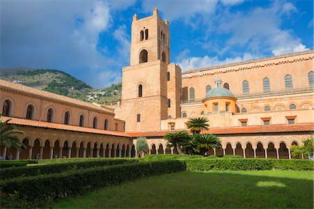 Cloister, Cathedral of Monreale, Monreale, Palermo, Sicily, Italy, Europe Foto de stock - Con derechos protegidos, Código: 841-08781835