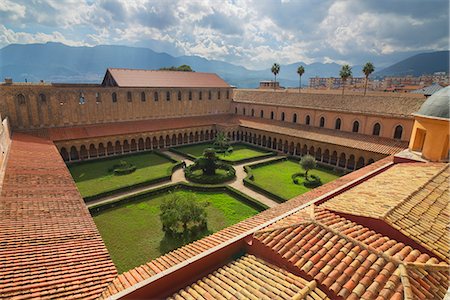 Cloister, Cathedral of Monreale, Monreale, Palermo, Sicily, Italy, Europe Stock Photo - Rights-Managed, Code: 841-08781837