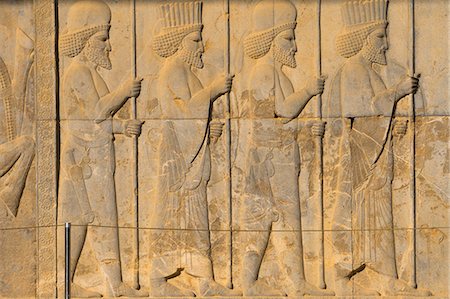 simsearch:841-08821821,k - Carved relief of Royal Persian guard, Apadana Palace, Persepolis, UNESCO World Heritage Site, Iran, Middle East Foto de stock - Con derechos protegidos, Código: 841-08821677
