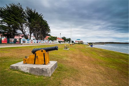 simsearch:841-08860751,k - Old cannons on the shore of Stanley, capital of the Falkland Islands, South America Stockbilder - Lizenzpflichtiges, Bildnummer: 841-08860746